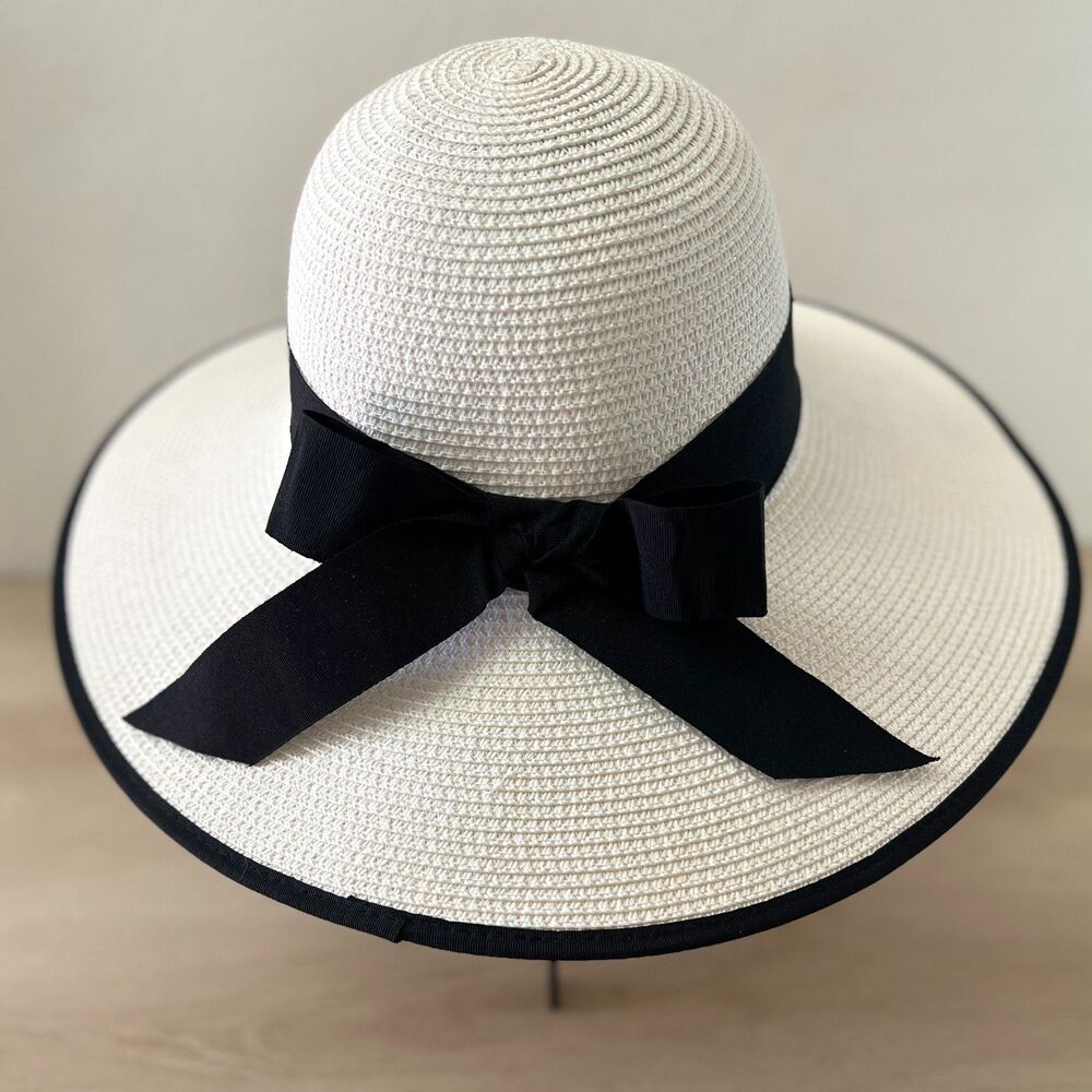 Royal Road White Wide Brim Floppy Straw Adjustable Hat Black Ribbon Trim Sz M-L